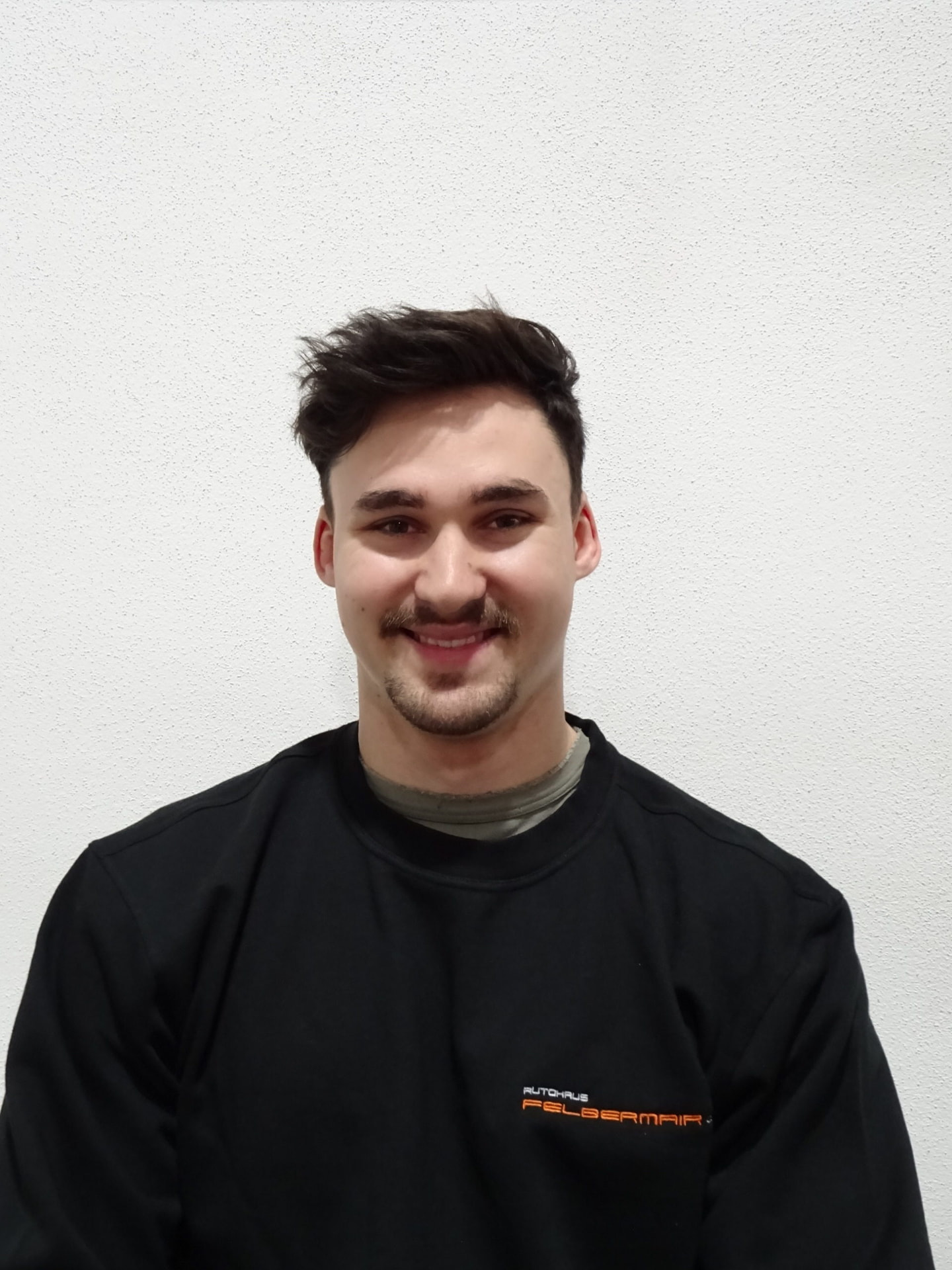 Tristan Mallinger – Kfz-Techniker im Autohaus Felbermair